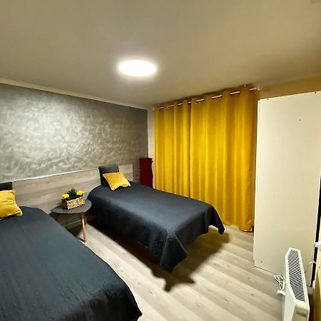Apartamento Robert Logroño Esterno foto