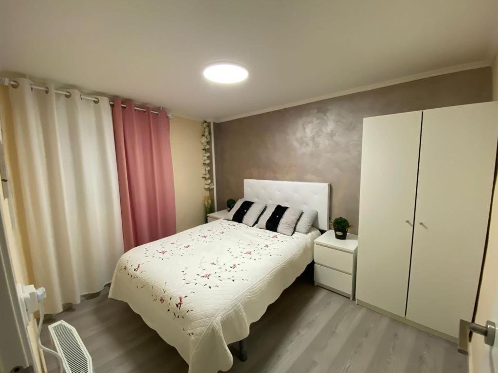 Apartamento Robert Logroño Esterno foto